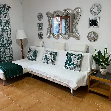 아파트 La Casita De La Piscina