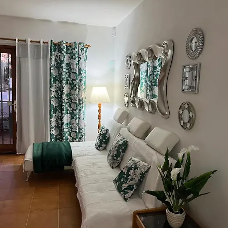 La Casita De La Piscina