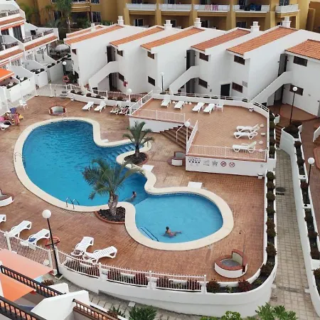 La Casita De La Piscina 아파트 아데제