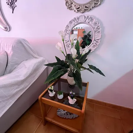 La Casita De La Piscina 아파트 아데제
