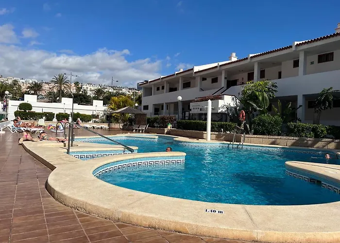 La Casita De La Piscina Апартаменты