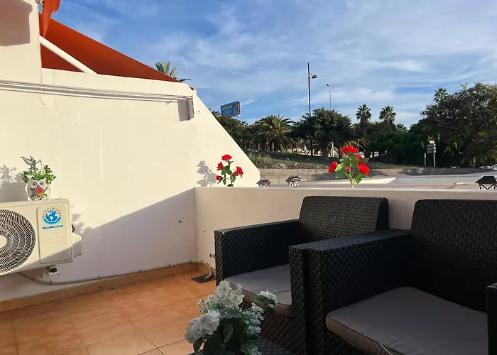 Апартаменти La Casita De La Piscina *