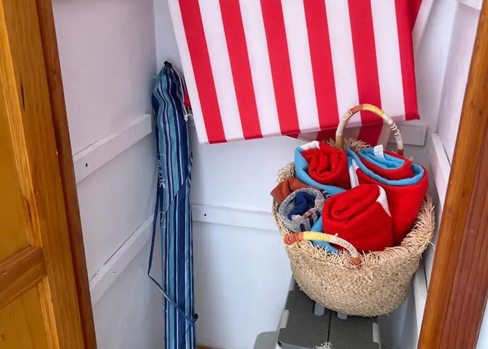 La Casita De La Piscina Апартаменты