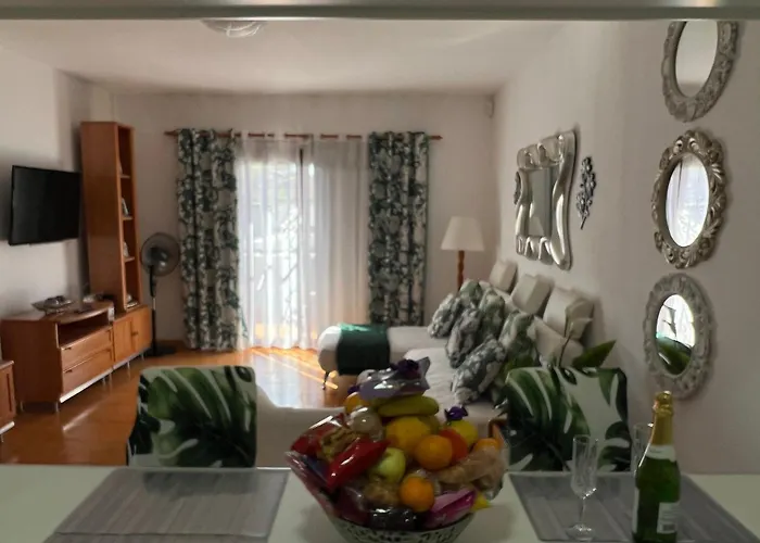 Апартаменти La Casita De La Piscina *