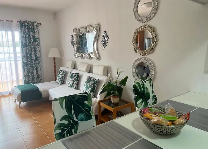 La Casita De La Piscina * Адехе